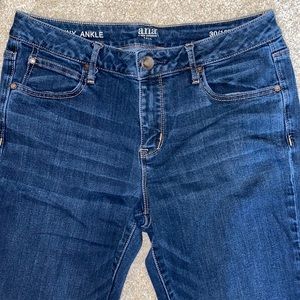 A.N.A Skinny Ankles Jeans